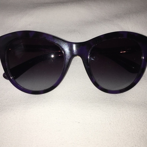 Dolce & Gabbana sun glasses